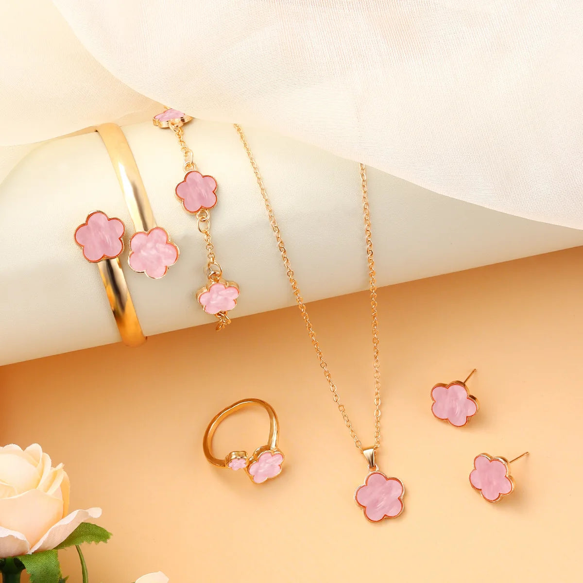 Five Clover Jewelry Set RTS